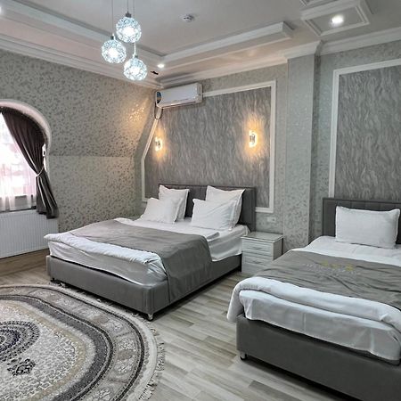 Diplomat Premium Hotel Samarkand Ngoại thất bức ảnh