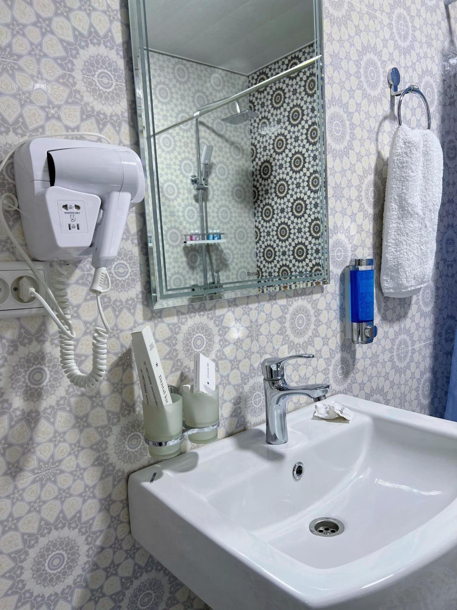 Diplomat Premium Hotel Samarkand Ngoại thất bức ảnh