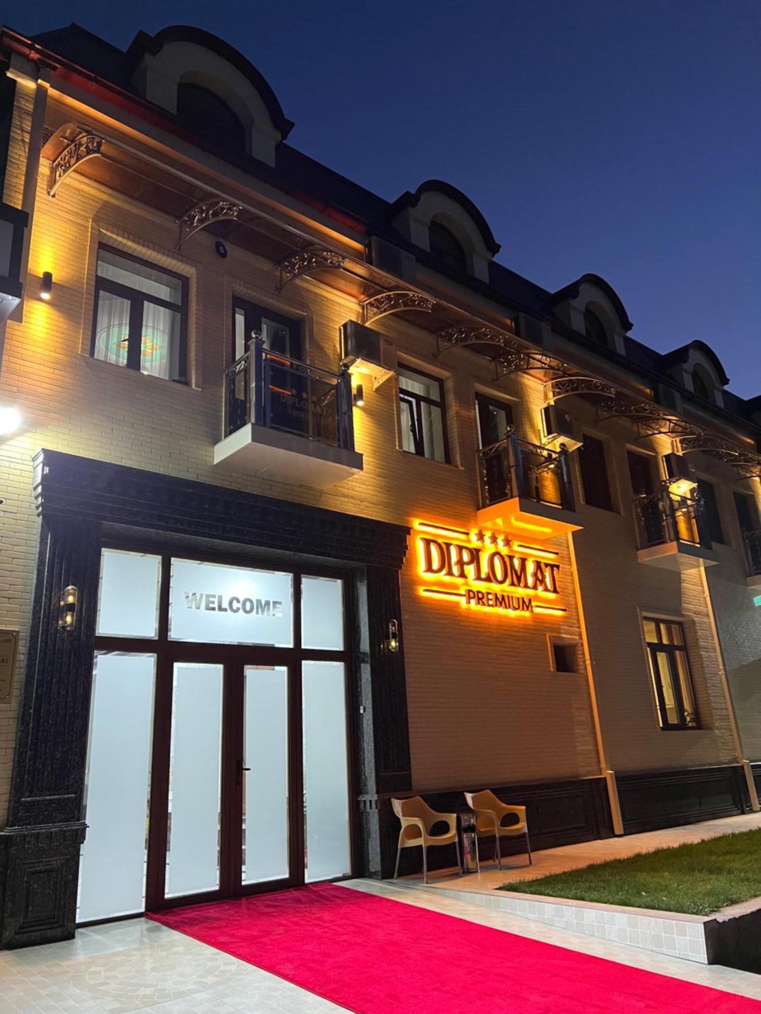 Diplomat Premium Hotel Samarkand Ngoại thất bức ảnh