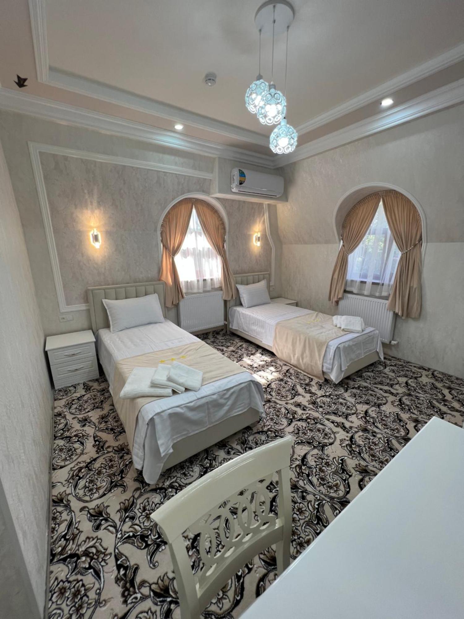 Diplomat Premium Hotel Samarkand Ngoại thất bức ảnh